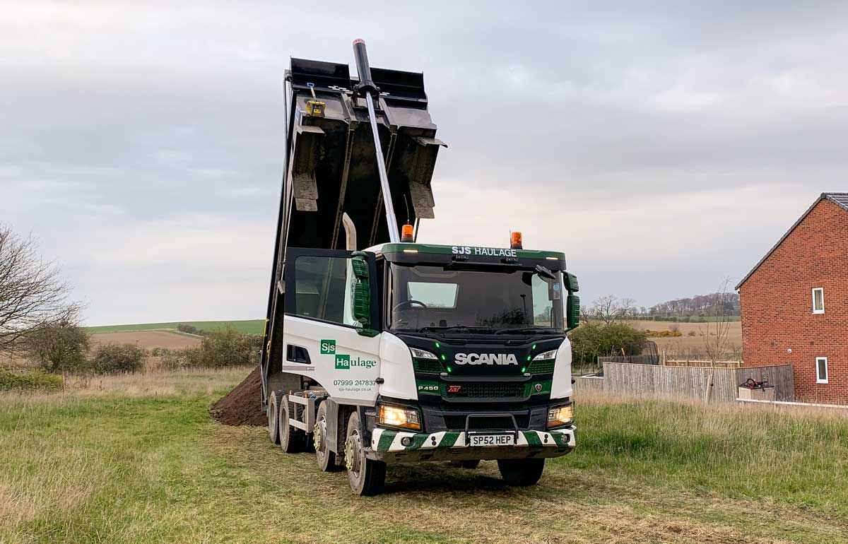 Tipper Truck Hire in Northumberland Tipper Truck Hire in Northumberland